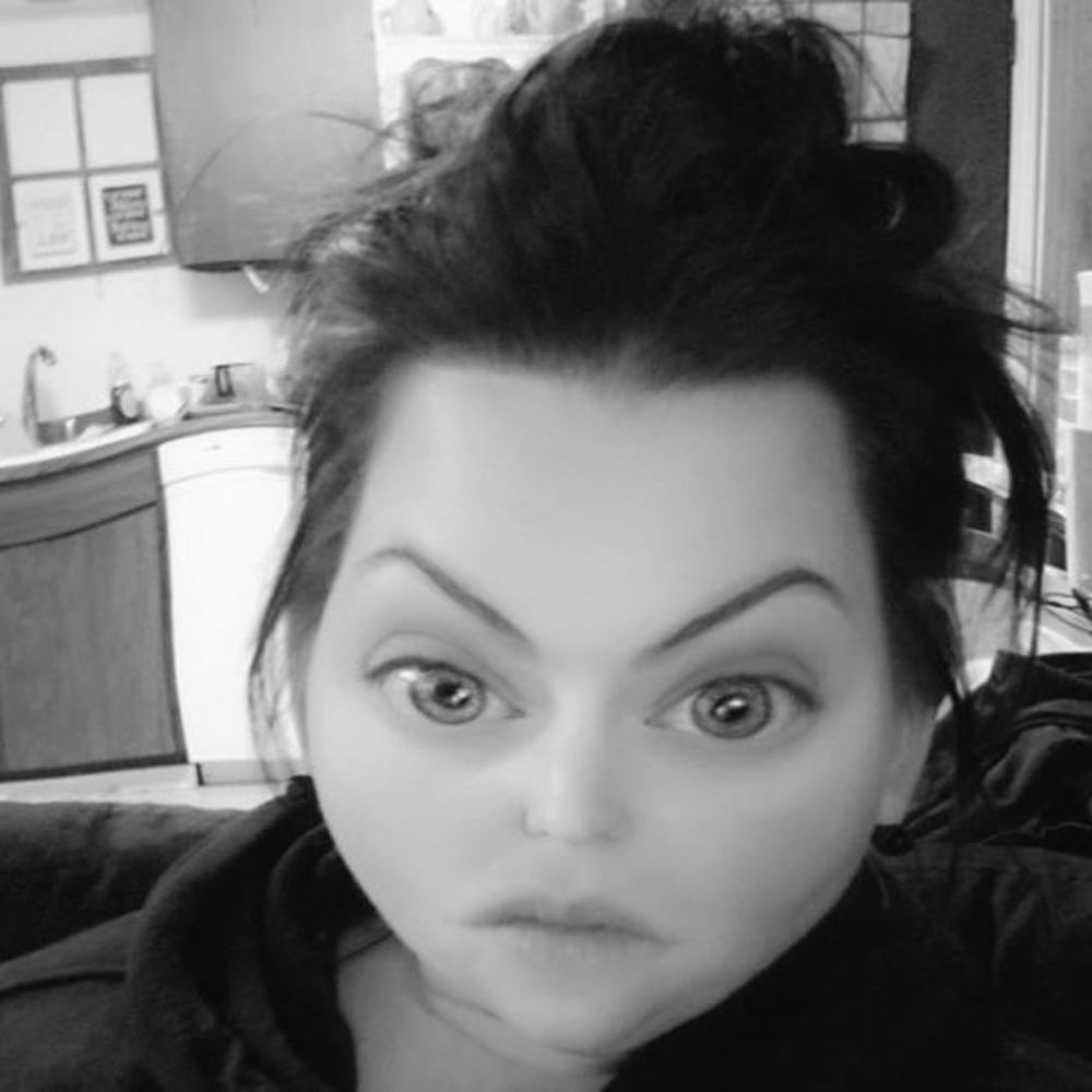 Meet your Posher, Jasmine